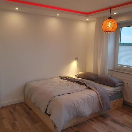 Moebeliertes Wohnen Auf Zeit Am Yachthafen Apartment เบรเมอร์ฮาเฟิน ภายนอก รูปภาพ